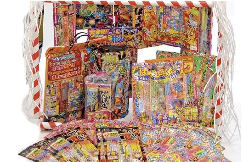 画像2: 千本つり向け花火の景品セット50個 (2)