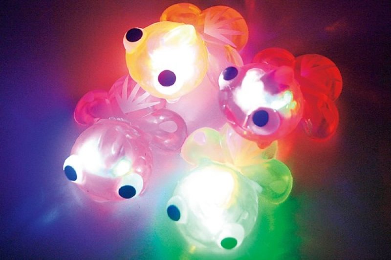 画像2: 光るジャンボ金魚すくいおもちゃ (2)