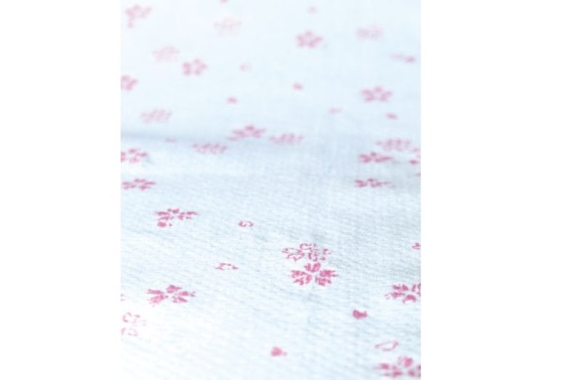 画像2: 桜トイレットペーパー出た目でプレゼント (2)